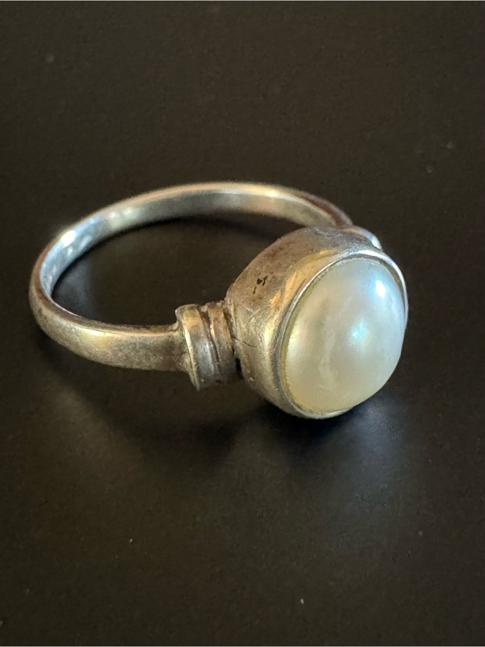 Sterling Silver Freshwater Pearl Bezel Ring -  Size 6.5 - Minimalist Classic